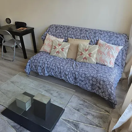 Cosy Close Eiffel Tower * Párizs