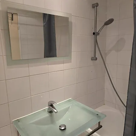 Апартаменты Cosy Close Eiffel Tower