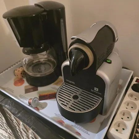 Cosy Close Eiffel Tower * Париж